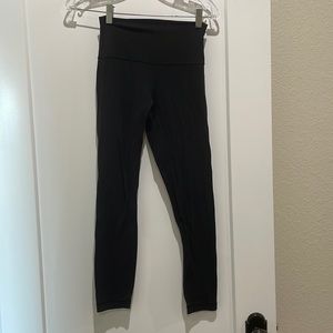 Pre loved !! Lulu Lemon Leggings Align 4